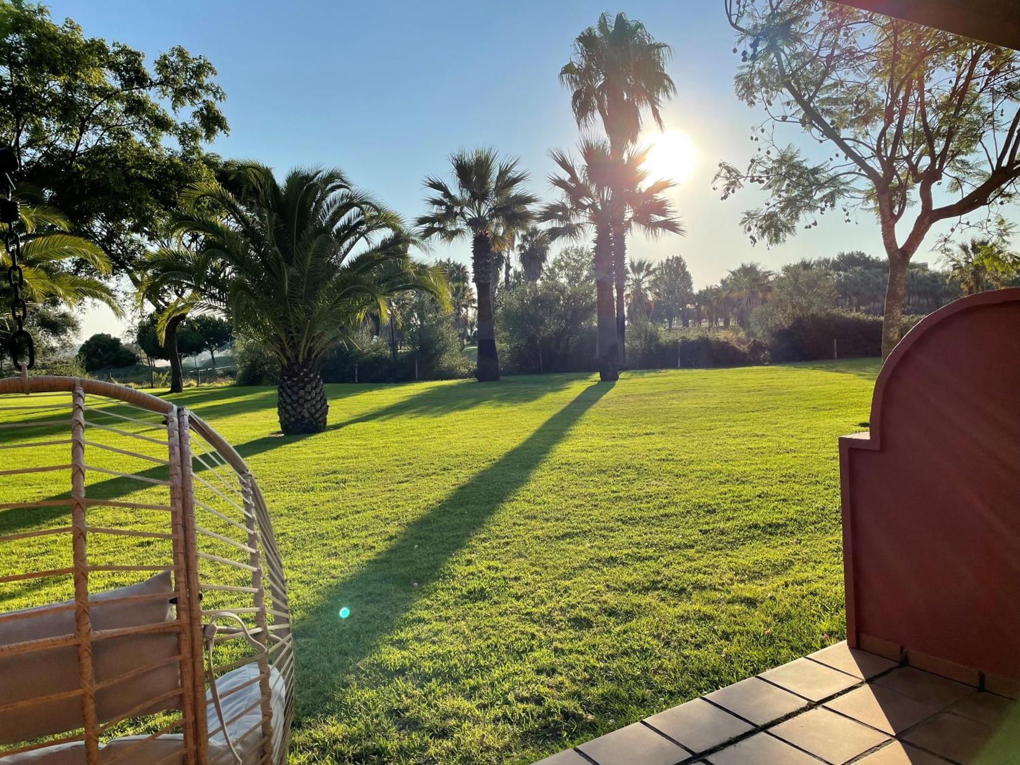Golf, Kitesurf, Tennis, Paddle, Free Bicycles - Apartment Andalusia イスラ・カネラ エクステリア 写真